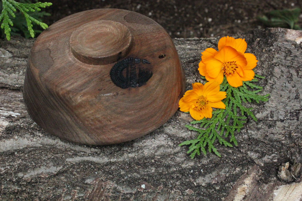 Walnut Kitchen bowl image 1